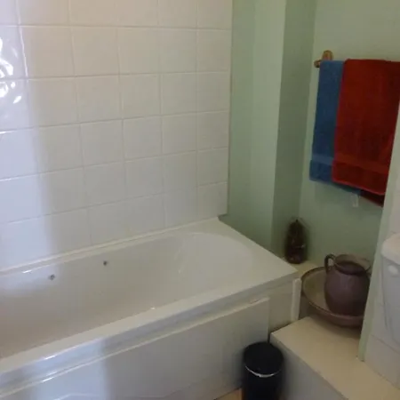 Dooley's Guest Gasthuis 3*